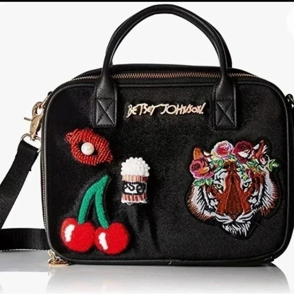 RARE  BETSEY LUNCH TOTE